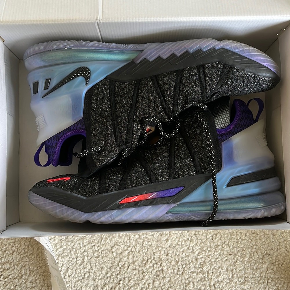 Lebron 18 Kylian Mbappe size 10.5
